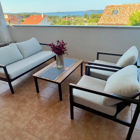 Fazana Inn * Fažana